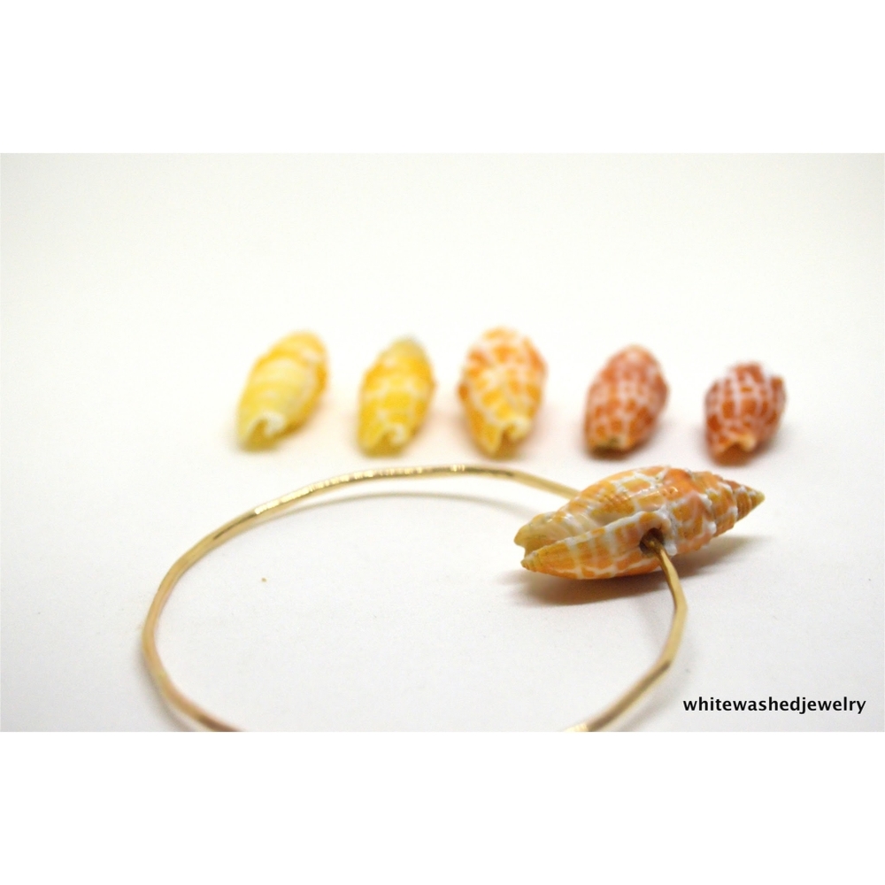 Miter Hawaiian shell bangle size 7 14 k gold fill
